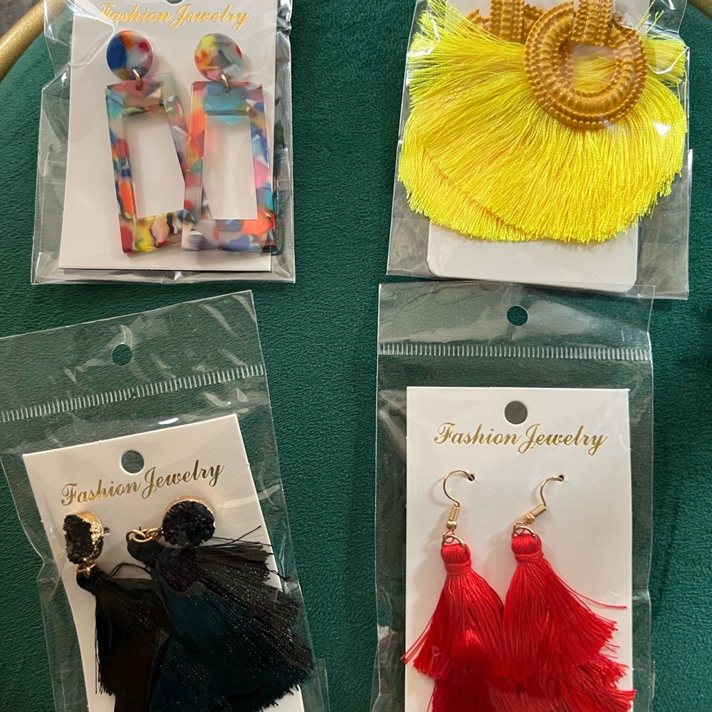 Colorful Fashion Jewelry Earring Set